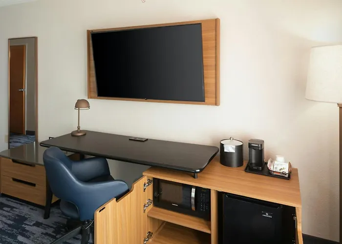 Fairfield Inn & Suites By Marriott Anchorage Midtown