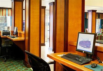 Hotel Fairfield & By Marriott Midtown 3*